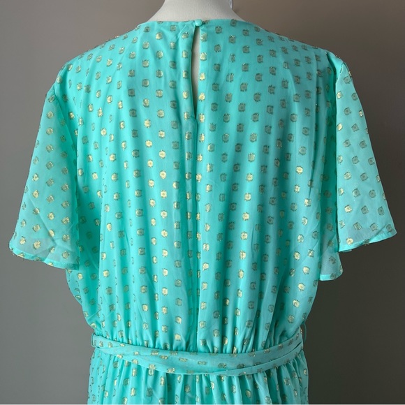 Lane Bryant Flutter Sleeve Surplice Neck Foil Dot Maxi Dress Size 20 - Picture 5 of 12